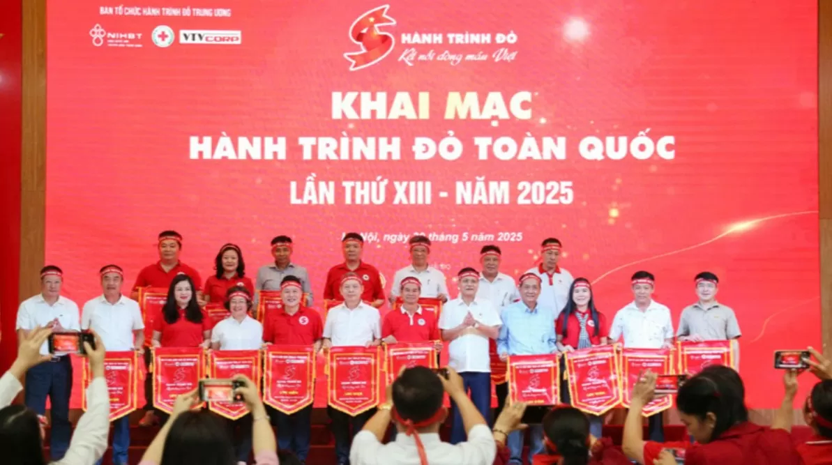 Hành trình Đỏ 2025: Lan tỏa tinh thần 'kết nối dòng máu Việt'